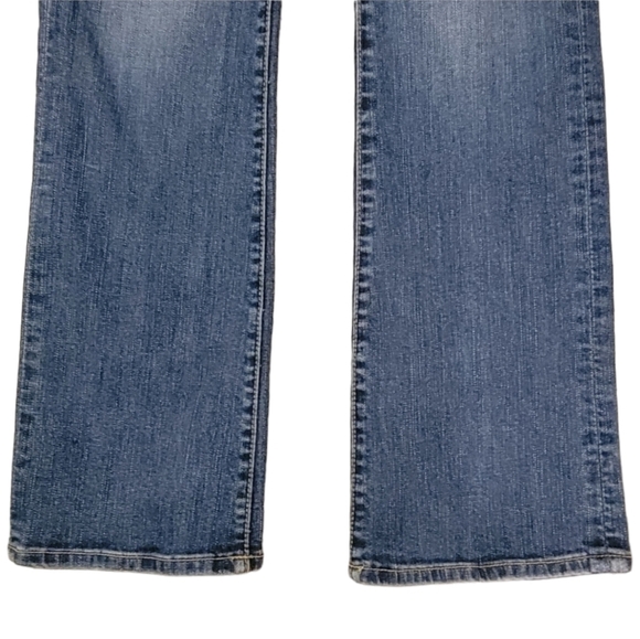 Seven7 Boot Cut 98% Cotton 2% Spandex Denim Jeans Size 4 - Picture 3 of 6